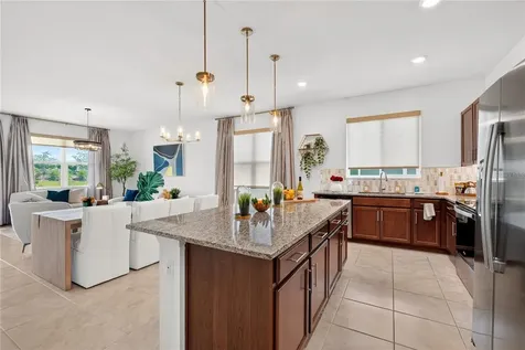 415 Overpool Avenue Davenport FL 33896