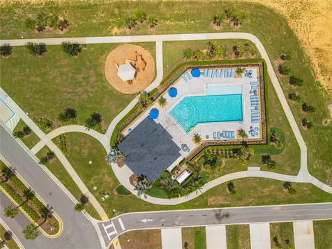 415 Overpool Avenue Davenport FL 33896