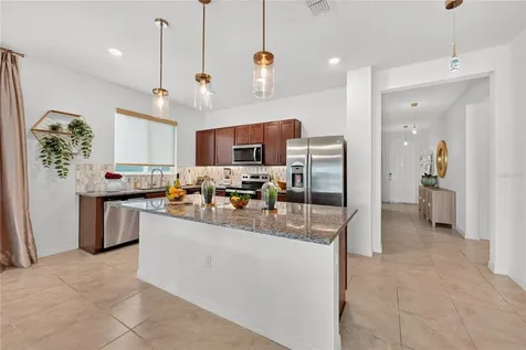 415 Overpool Avenue Davenport FL 33896