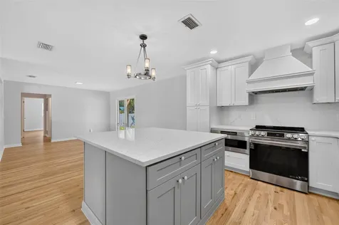 3430 N Westmoreland Drive Orlando FL 32804