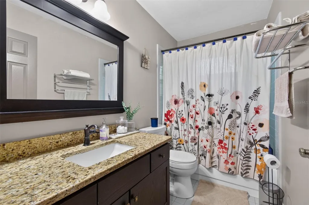 2840 NW 27th Terrace Gainesville FL 32605