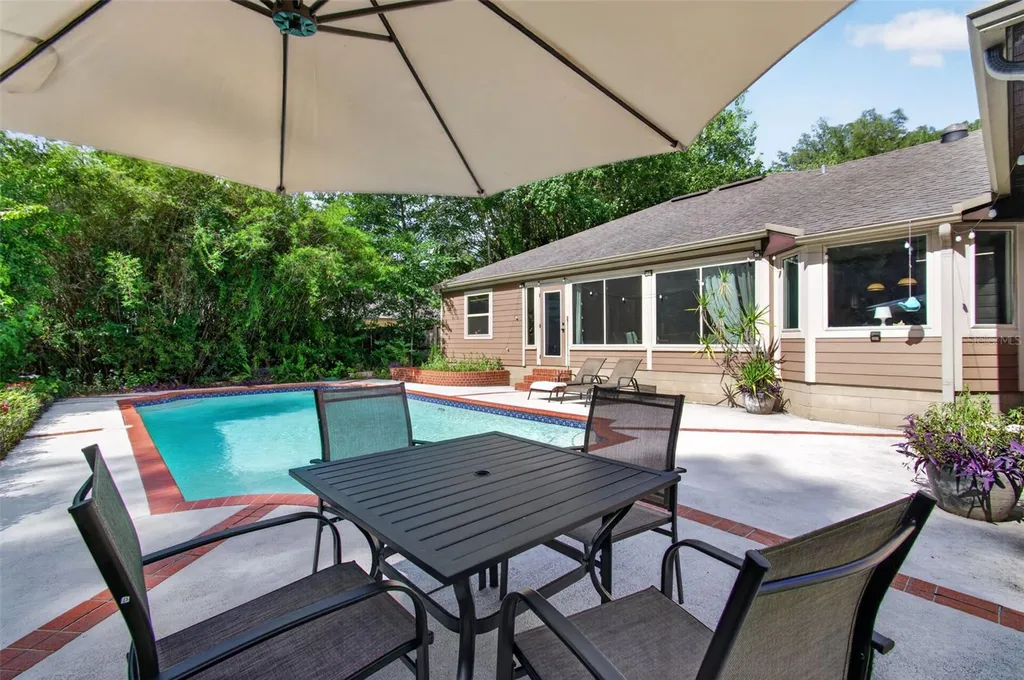 2840 NW 27th Terrace Gainesville FL 32605