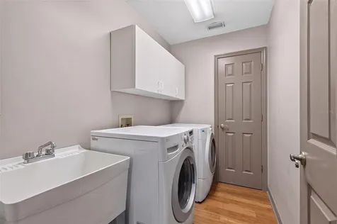 2840 NW 27th Terrace Gainesville FL 32605