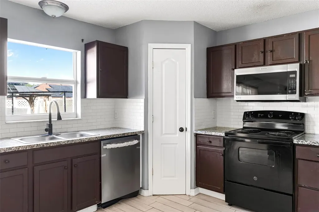 257 Vervain Avenue Davenport FL 33837
