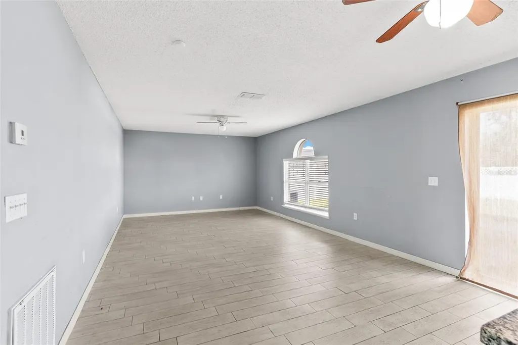 257 Vervain Avenue Davenport FL 33837