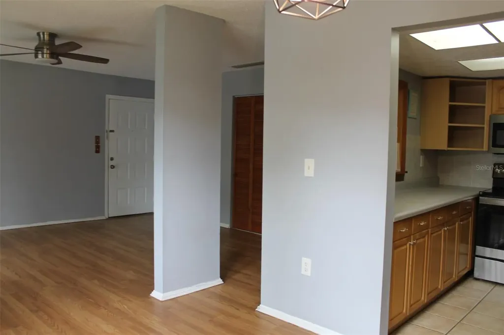 10800 Us Highway 19 N Pinellas Park FL 33782
