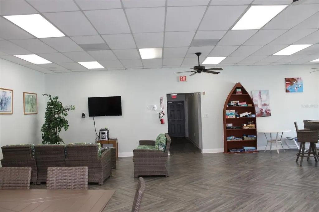 10800 Us Highway 19 N Pinellas Park FL 33782