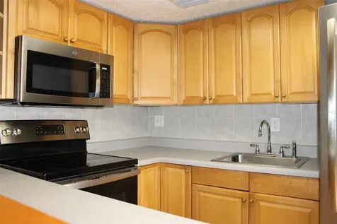 10800 Us Highway 19 N Pinellas Park FL 33782