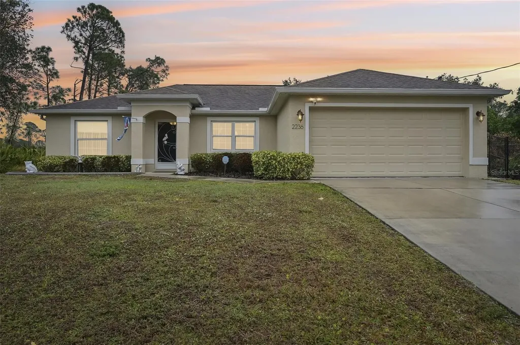 2236 Gascom Street North Port FL 34288