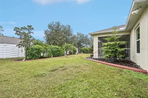 2236 Gascom Street North Port FL 34288