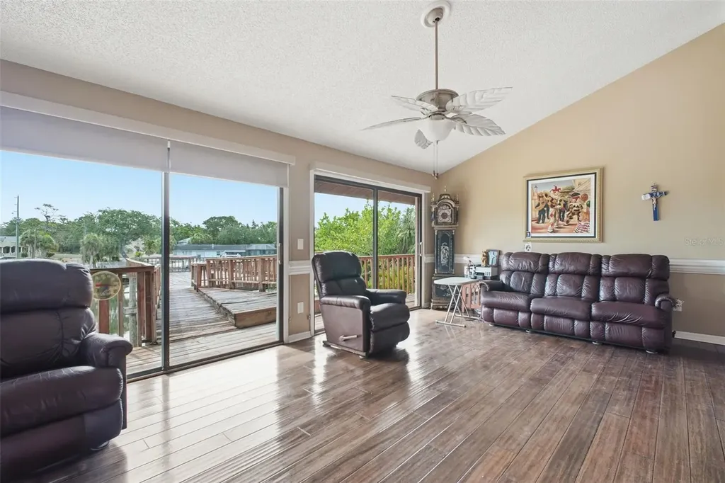 5 Venetian Court Tarpon Springs FL 34689