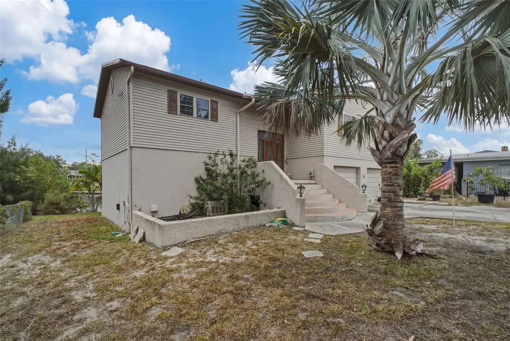5 Venetian Court Tarpon Springs FL 34689