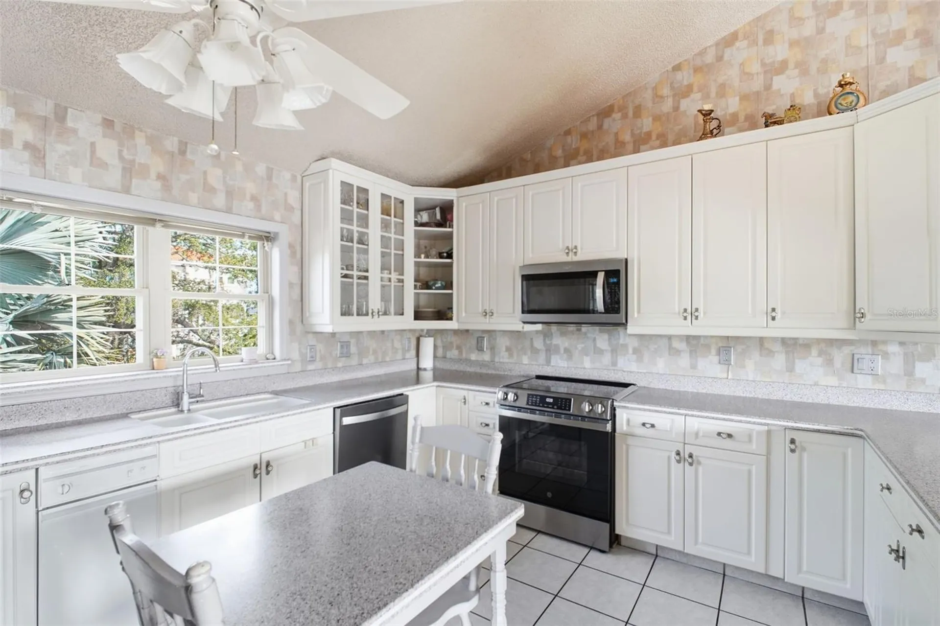 5 Venetian Court Tarpon Springs FL 34689