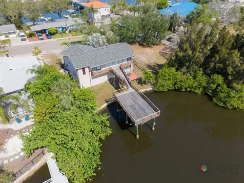 5 Venetian Court Tarpon Springs FL 34689