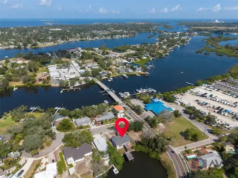 5 Venetian Court Tarpon Springs FL 34689