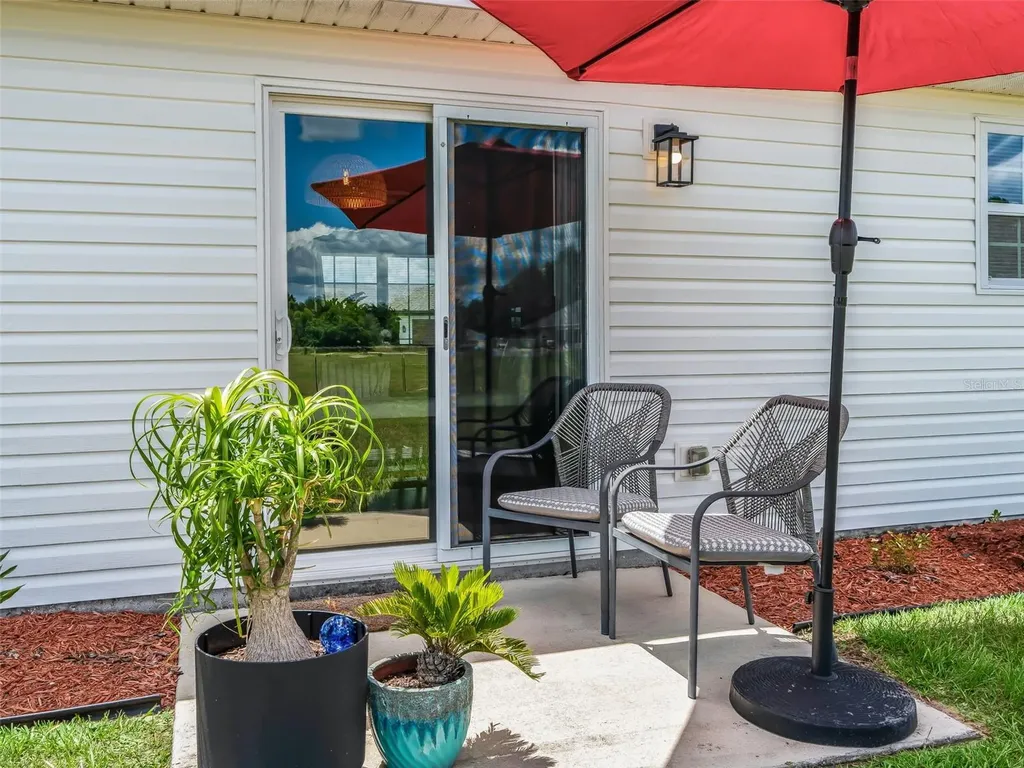 8 Juniper Loop Drive Ocala FL 34480