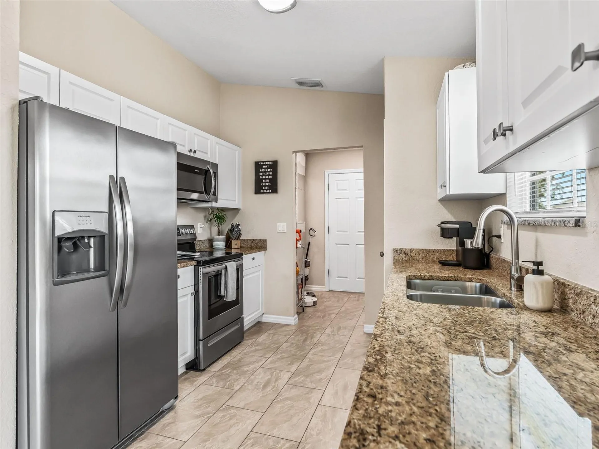 8 Juniper Loop Drive Ocala FL 34480