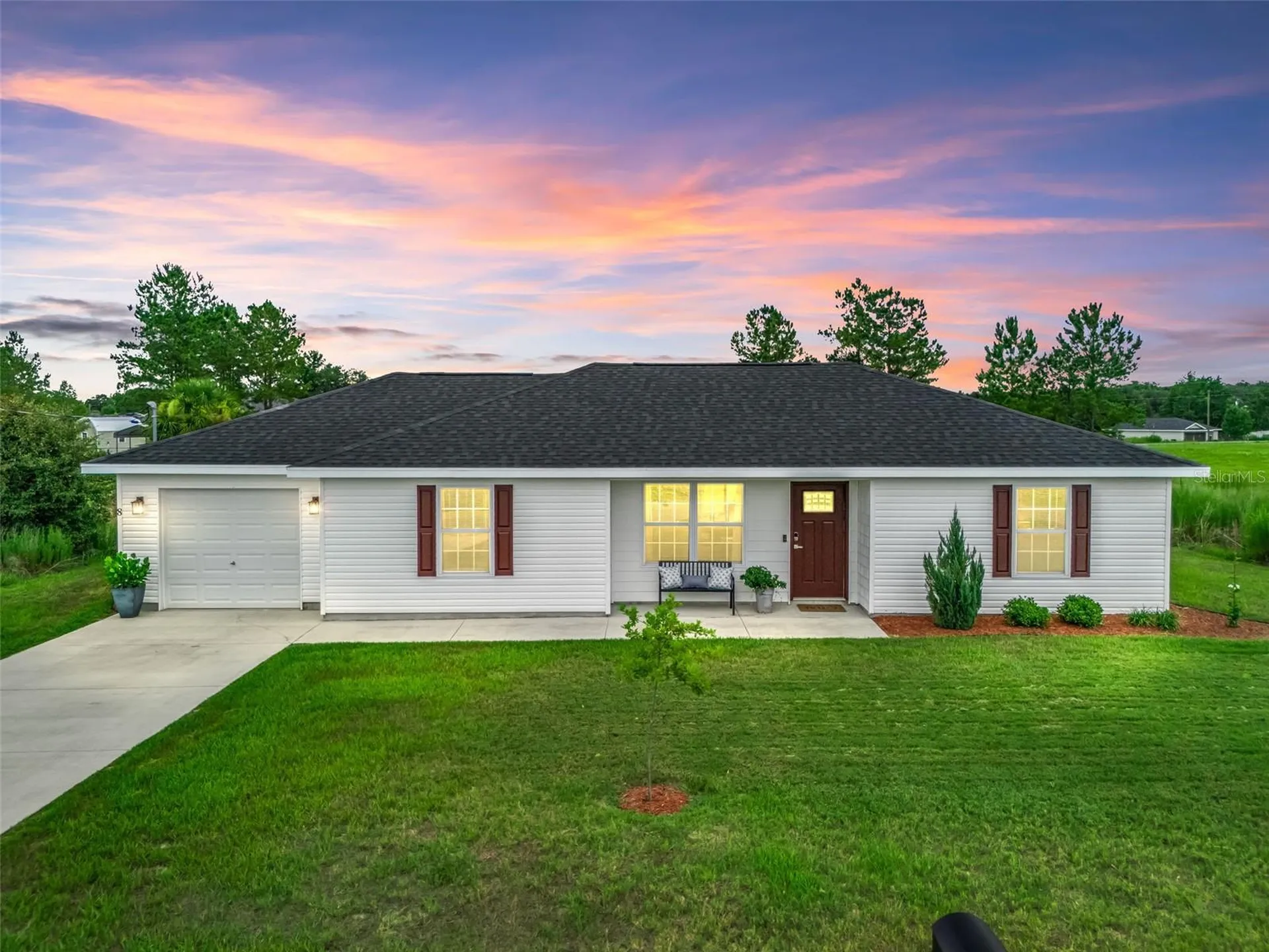 8 Juniper Loop Drive Ocala FL 34480