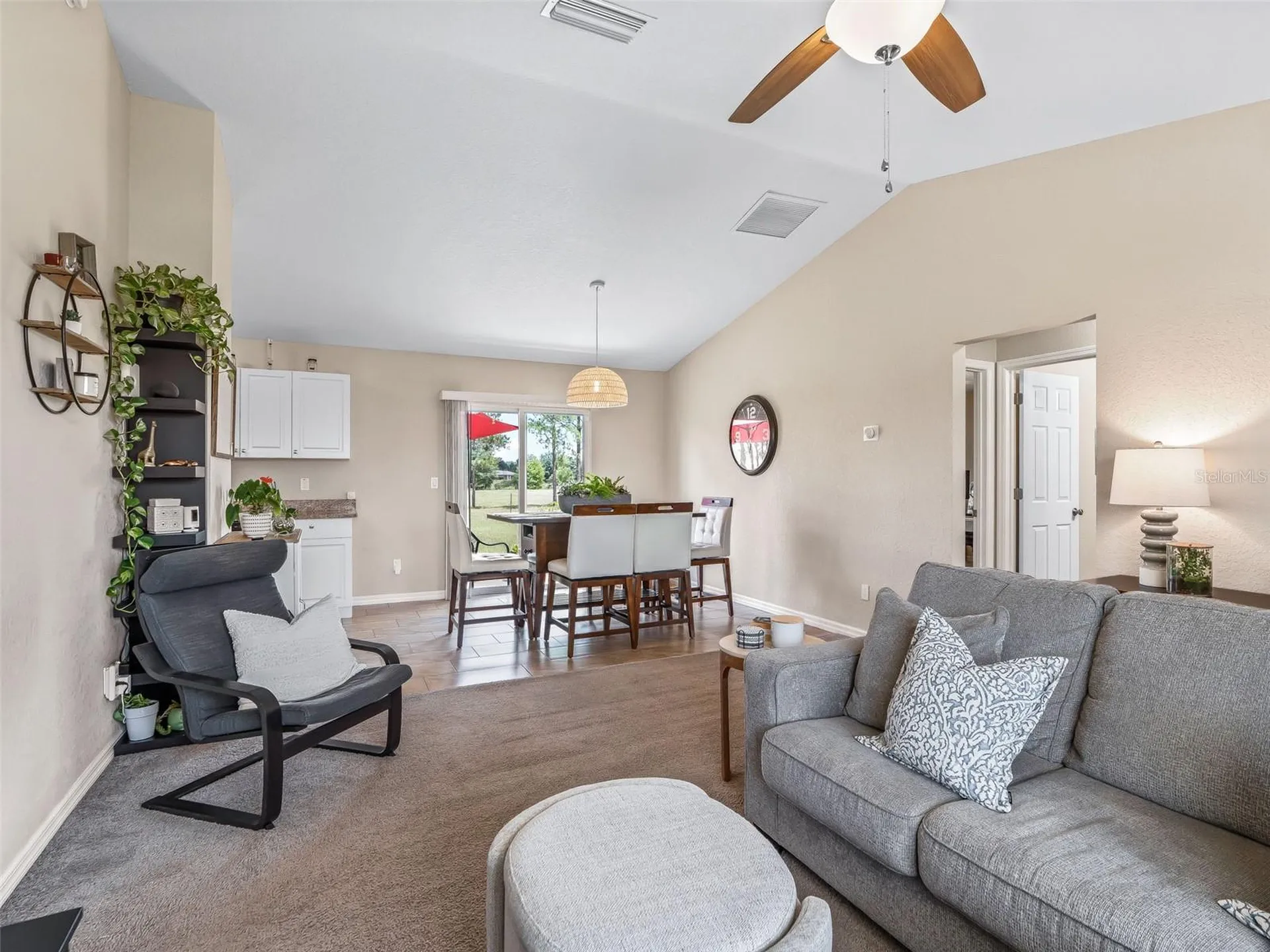 8 Juniper Loop Drive Ocala FL 34480