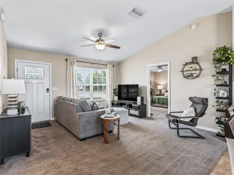 8 Juniper Loop Drive Ocala FL 34480