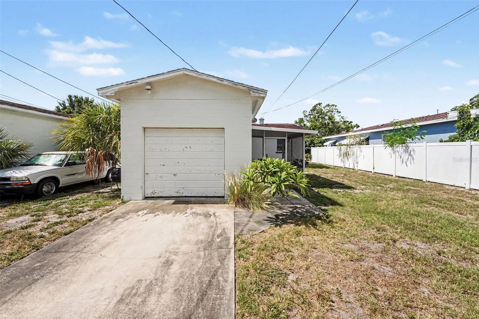 2343 36th Avenue N St Petersburg FL 33713