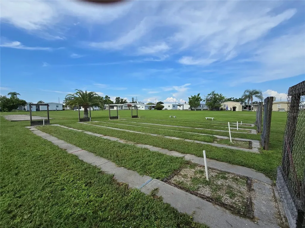 5316 53rd Avenue E Bradenton FL 34203