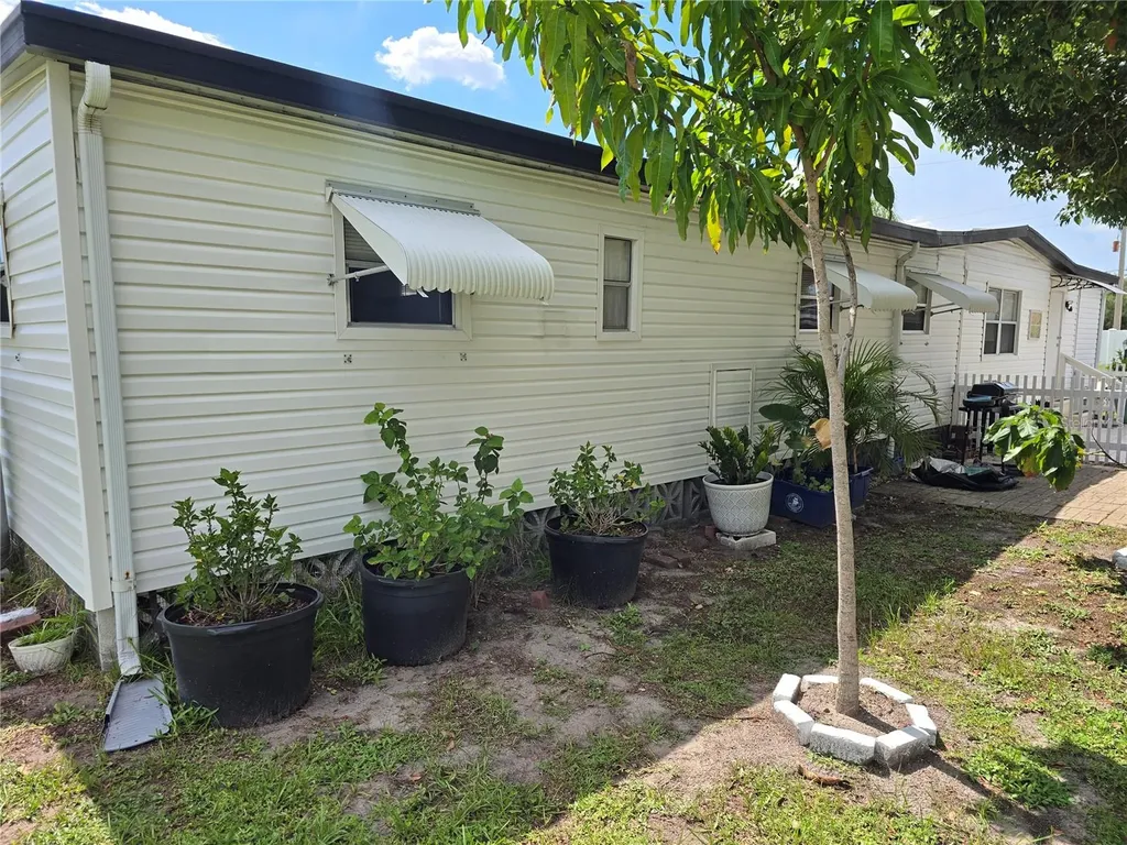 5316 53rd Avenue E Bradenton FL 34203