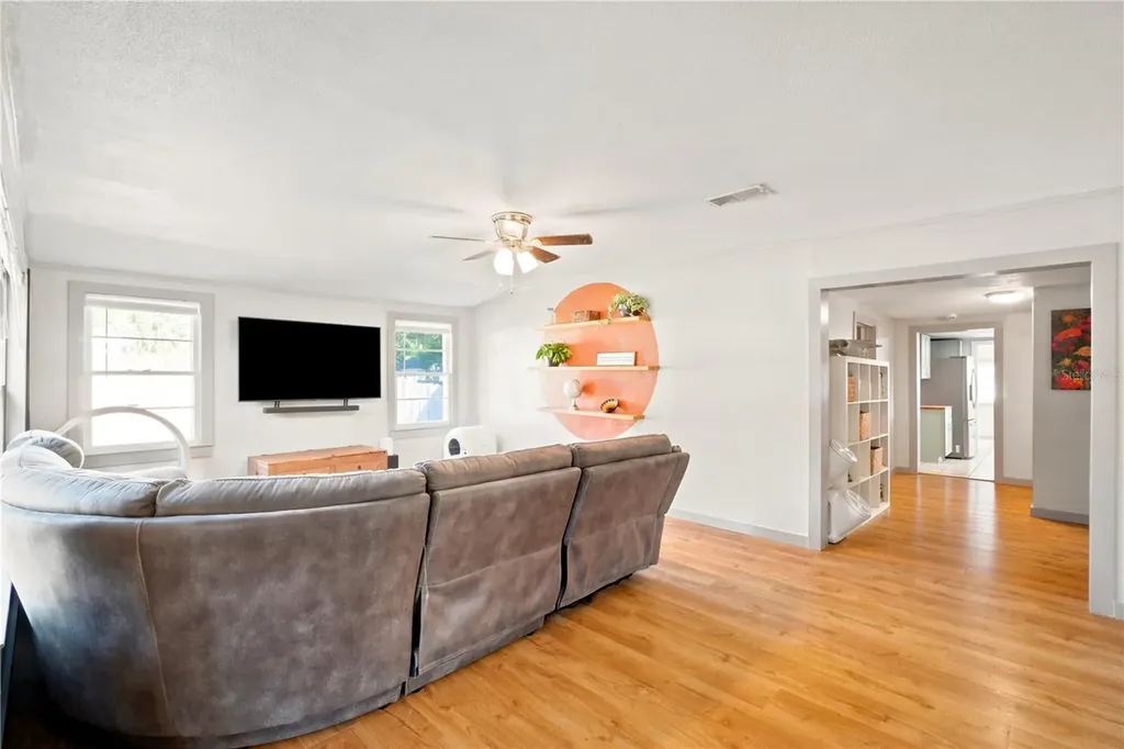 2017 W Belmont Street Pensacola FL 32501