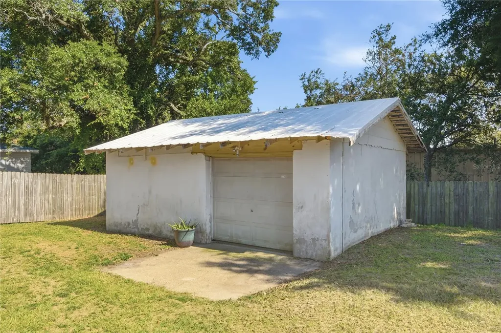 2017 W Belmont Street Pensacola FL 32501