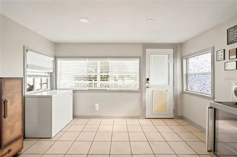 2017 W Belmont Street Pensacola FL 32501