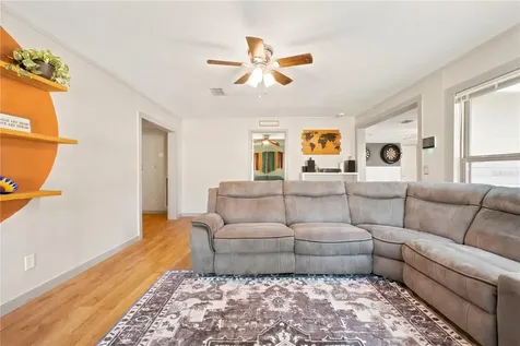 2017 W Belmont Street Pensacola FL 32501