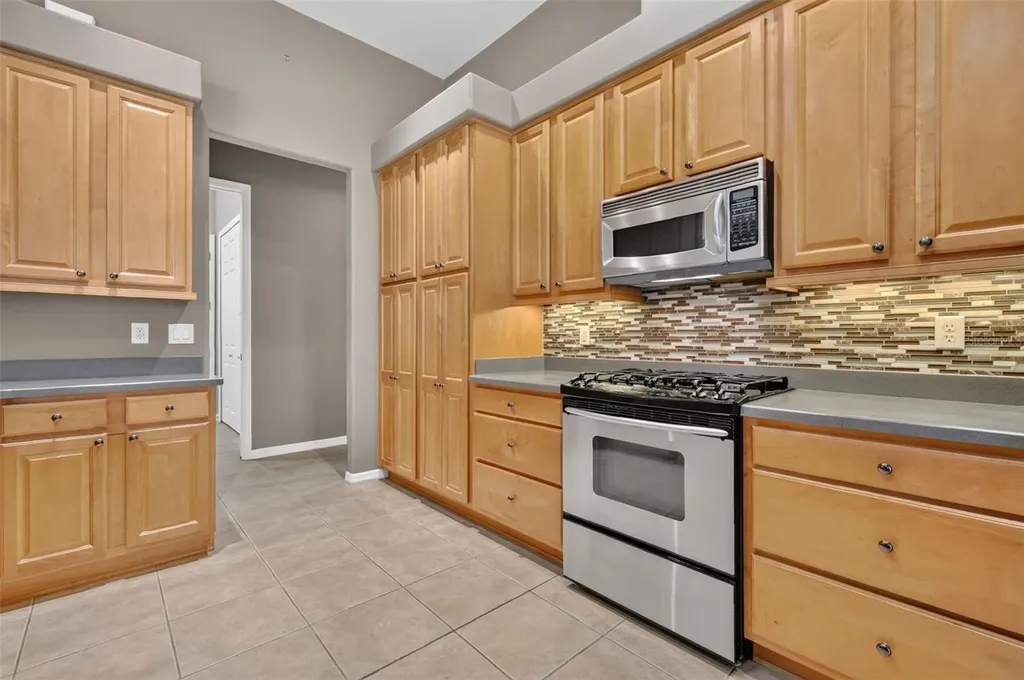20606 Queen Alexandra Drive Leesburg FL 34748