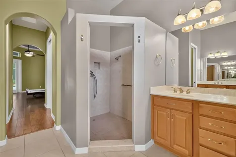 20606 Queen Alexandra Drive Leesburg FL 34748
