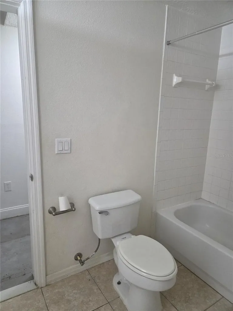 5536 Metrowest Boulevard Orlando FL 32811