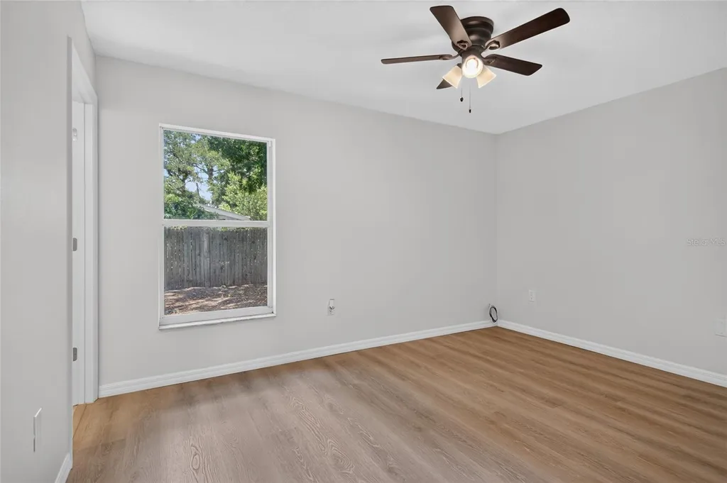 1004 17th Avenue W Bradenton FL 34205