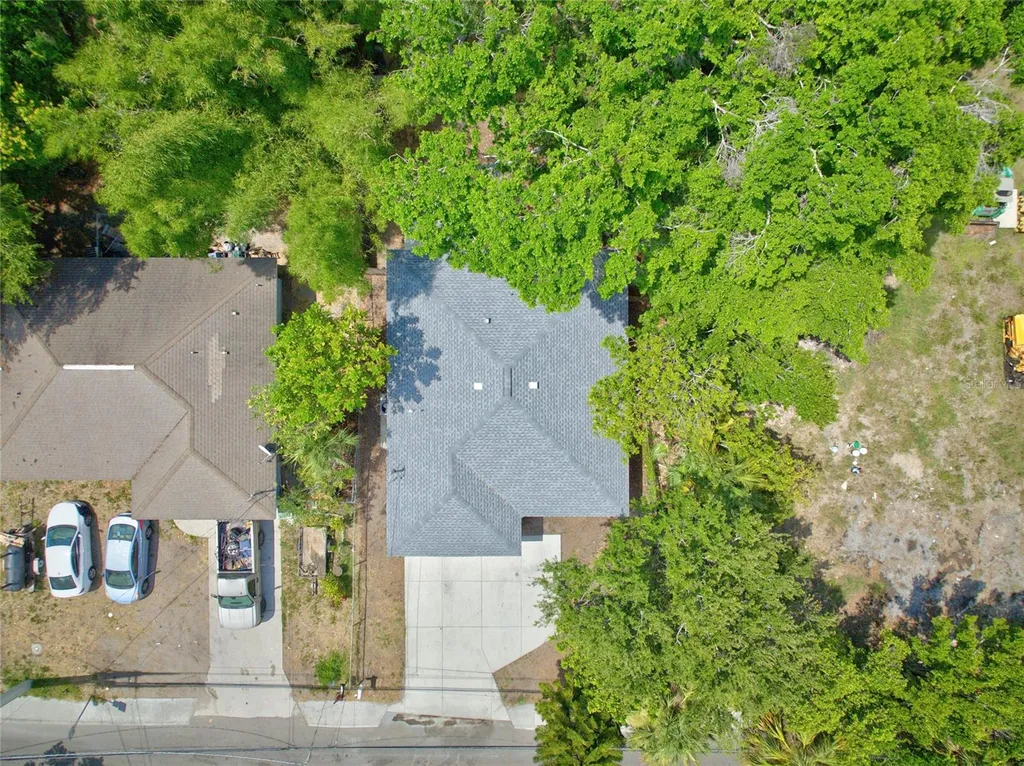 1004 17th Avenue W Bradenton FL 34205