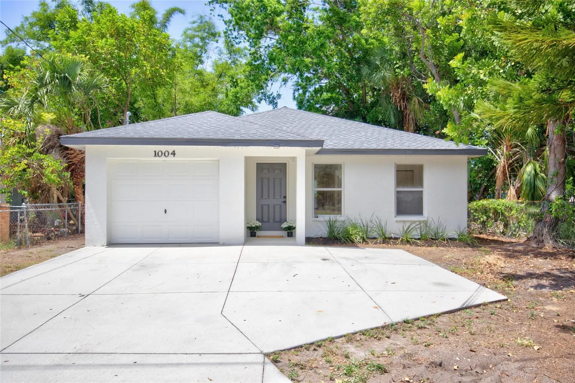 1004 17th Avenue W Bradenton FL 34205