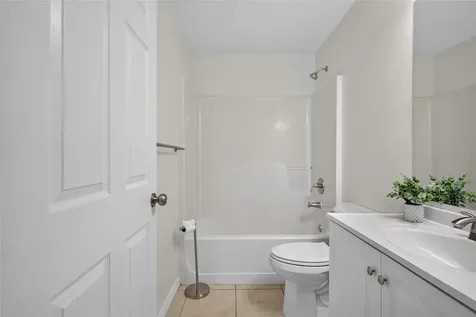 1004 17th Avenue W Bradenton FL 34205