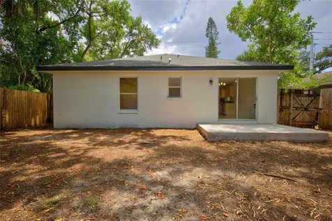 1004 17th Avenue W Bradenton FL 34205