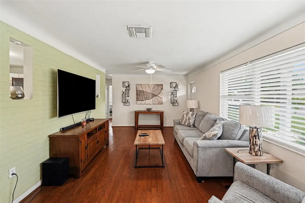 3625 61st Street N St Petersburg FL 33710