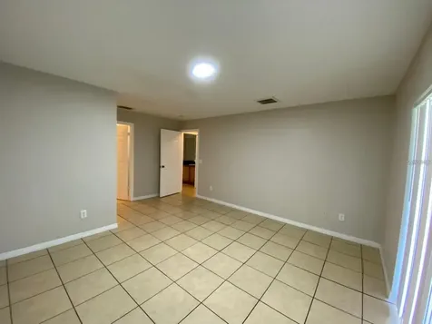 502 Blackbird Lane Poinciana FL 34759