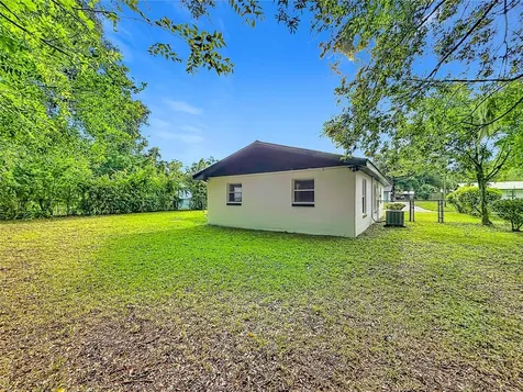 1504 NW 19th Court Ocala FL 34475