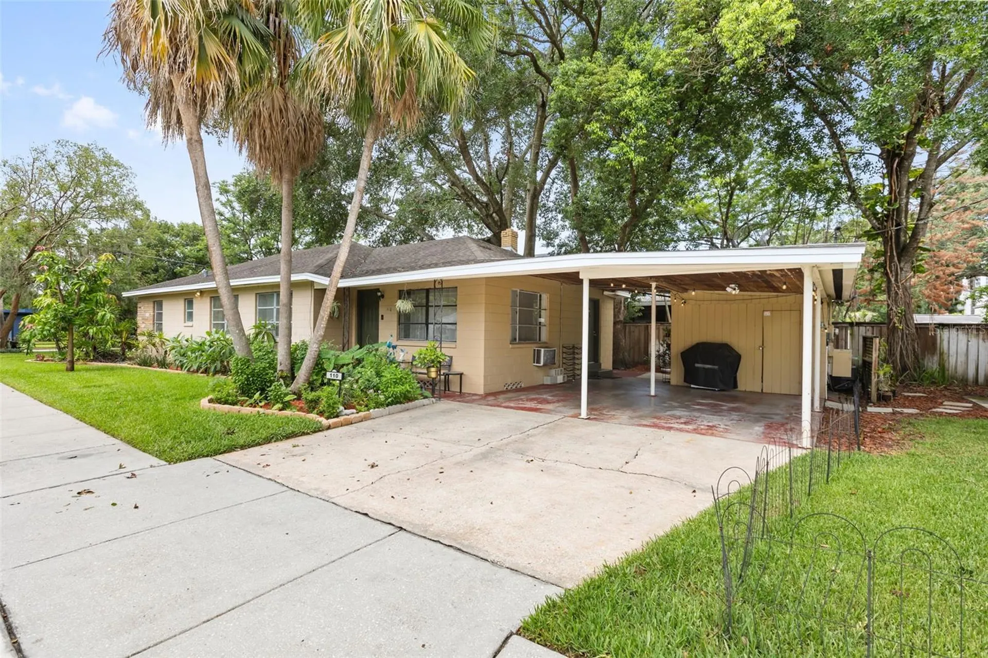 821 E Church Street Orlando FL 32801