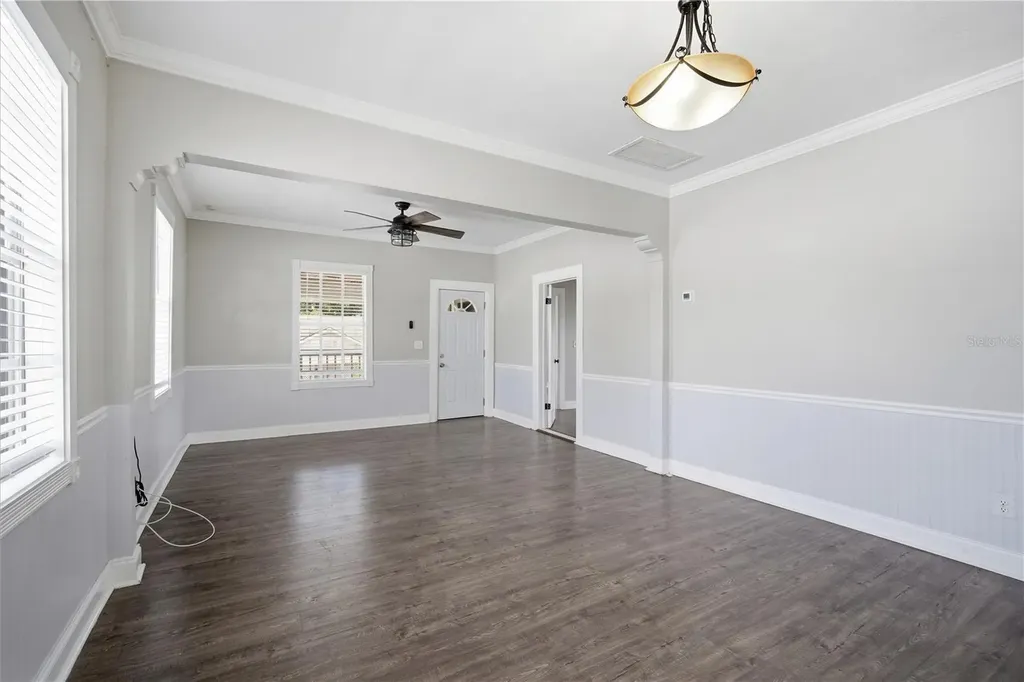 1211 E 17th Avenue Tampa FL 33605