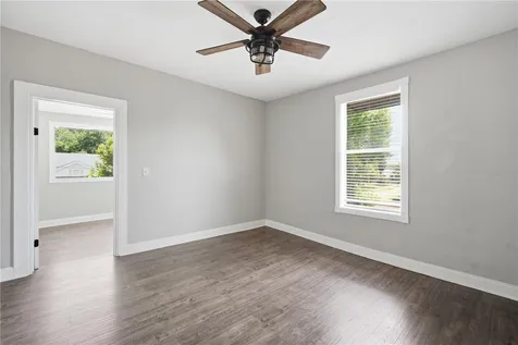 1211 E 17th Avenue Tampa FL 33605