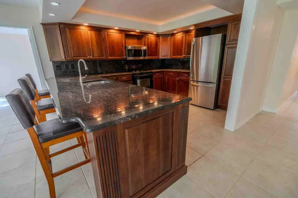 225 Country Club Drive Largo FL 33771