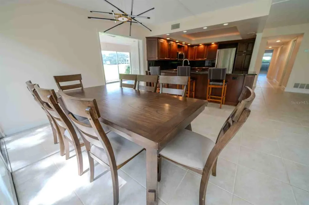 225 Country Club Drive Largo FL 33771