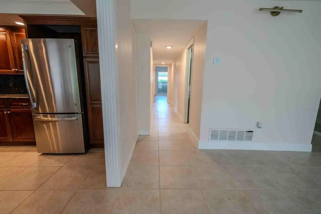 225 Country Club Drive Largo FL 33771