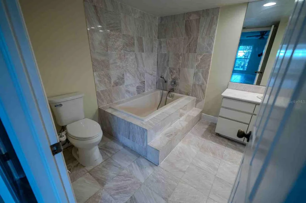 225 Country Club Drive Largo FL 33771