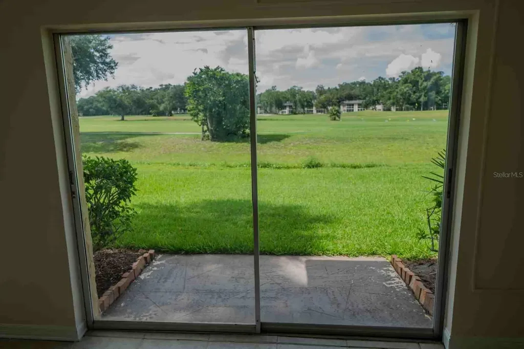 225 Country Club Drive Largo FL 33771